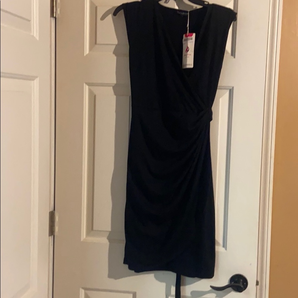 Black sleeveless tie dress